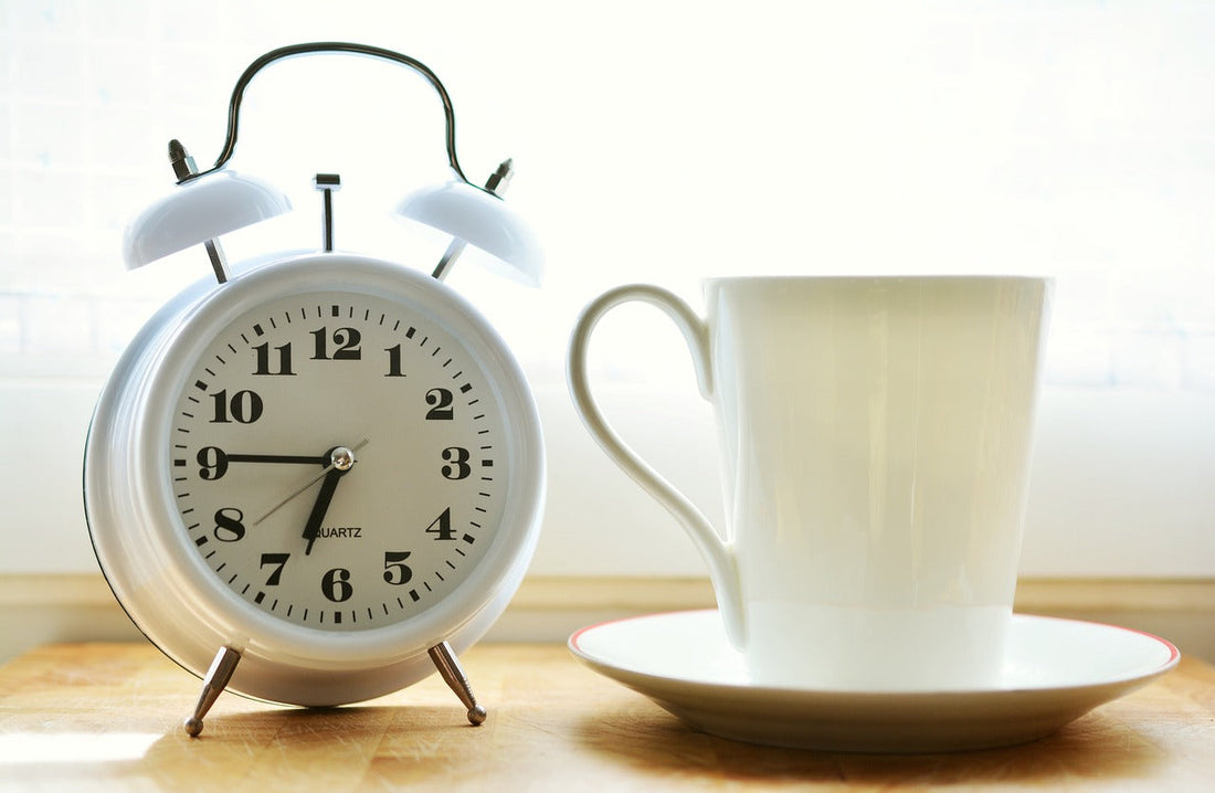 Ceasul Frumuseții Vara: Cum influențează ritmul circadian al pielii rutina ta de îngrijire